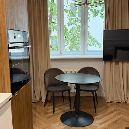 Ixia * Warsaw
