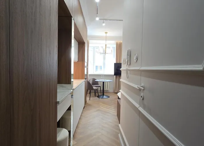 Apartment Ixia Warschau